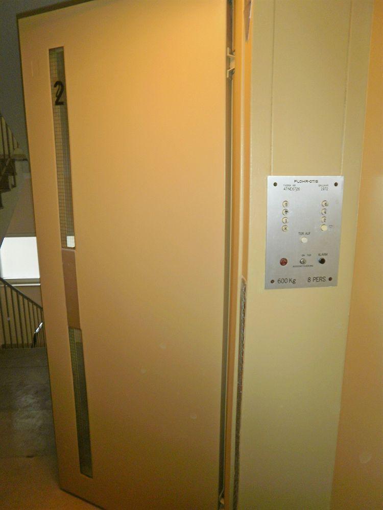 Amadeus 2* Berlín